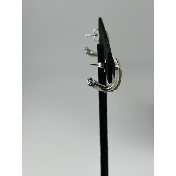 Navajo Signed Gaspeite/Peridot/Sterling Silver Necklace and Earrings Set - Picture 5 of 12